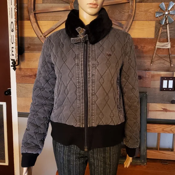 Thomas Burberry Grey & Black Quilted Bomber Jacket - Picture 2 of 16